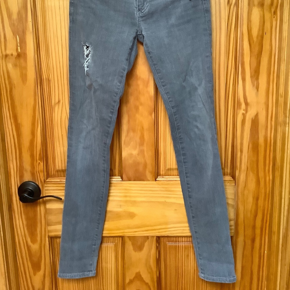 AG Jeans - Picture 5 of 6